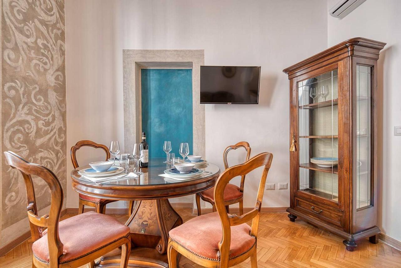 Palazzo Pamphili Lecca Di Guevara Rom Exteriör bild